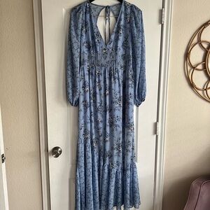 Forever 21 Women's Blue Floral Open Back Long Sleeve Boho Maxi Dress — Size M